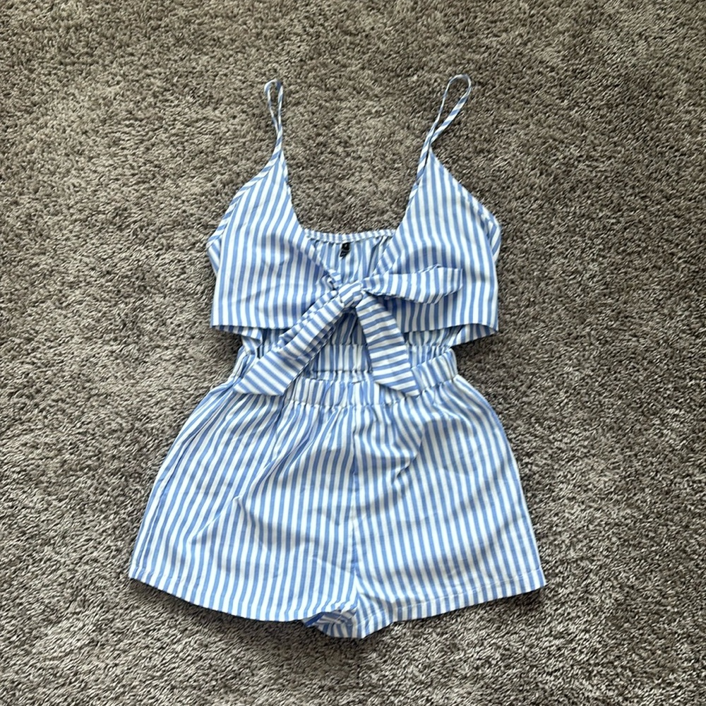Zaful Tie Front Romper